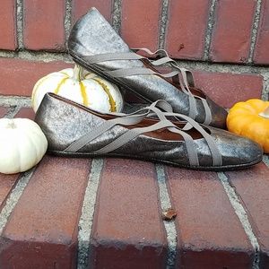 Gentle Souls metallic silver ballet flats size 7.5